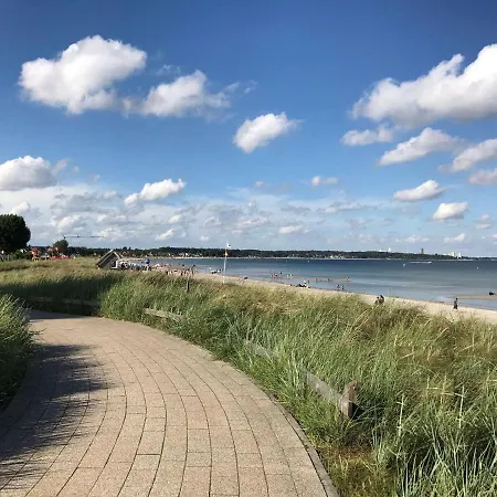 Ter-216-Terrassenhuegel-Seeblick * Scharbeutz